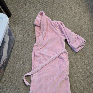 vICTORIA'S sECRET pINK bATHROBE